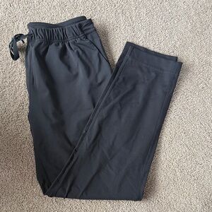 Lululemon on the Fly pant